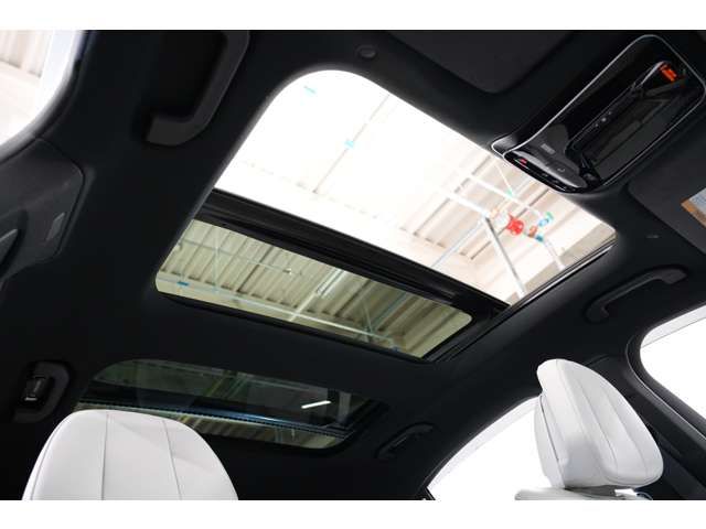 MERCEDES BENZ E CLAS 2024 Image 31