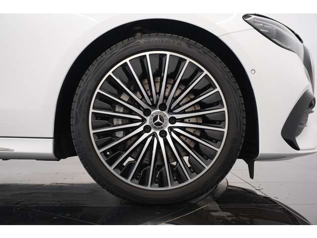 MERCEDES BENZ E CLAS 2024 Image 31