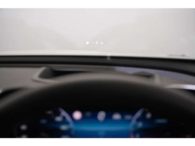 MERCEDES BENZ E CLAS 2024 Image 31