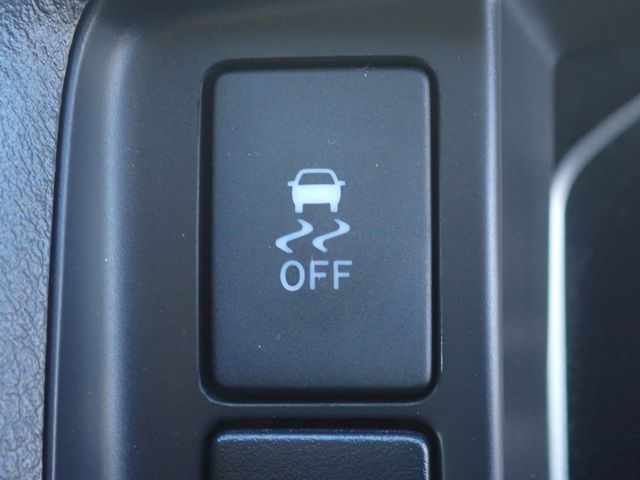 TOYOTA HIACE VAN 1.25T 2WD 2024 Image 31