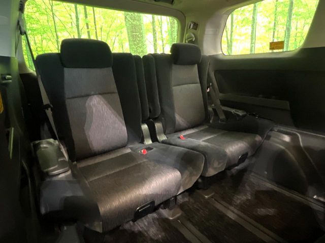 TOYOTA ALPHARD 2011 Image 31