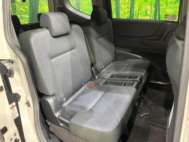 TOYOTA SIENTA 4WD 2017 Image 31