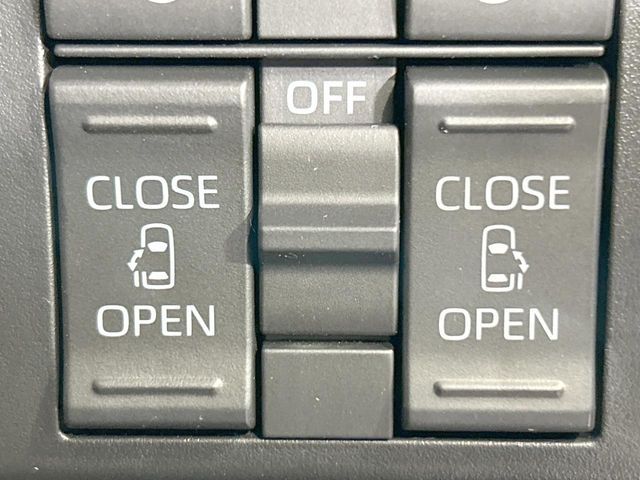 TOYOTA ROOMY 4WD 2023 Image 31