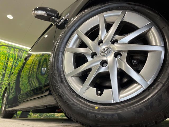 TOYOTA PRIUS ALPHA 2016 Image 31