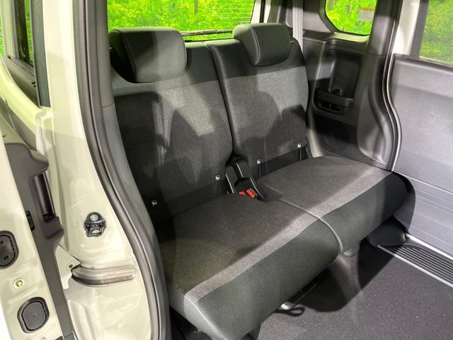 HONDA N BOX CUSTOM 2026 Image 31