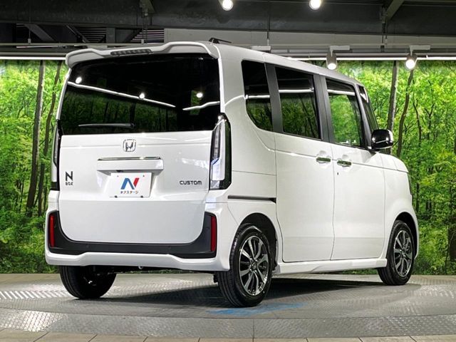 HONDA N BOX CUSTOM 2026 Image 31