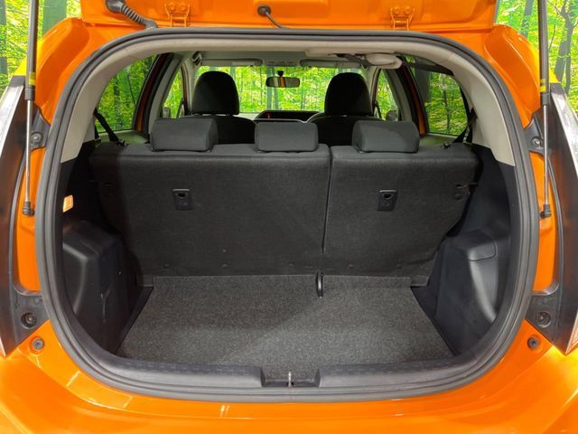 TOYOTA AQUA 2015 Image 31