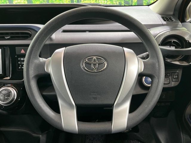 TOYOTA AQUA 2015 Image 31