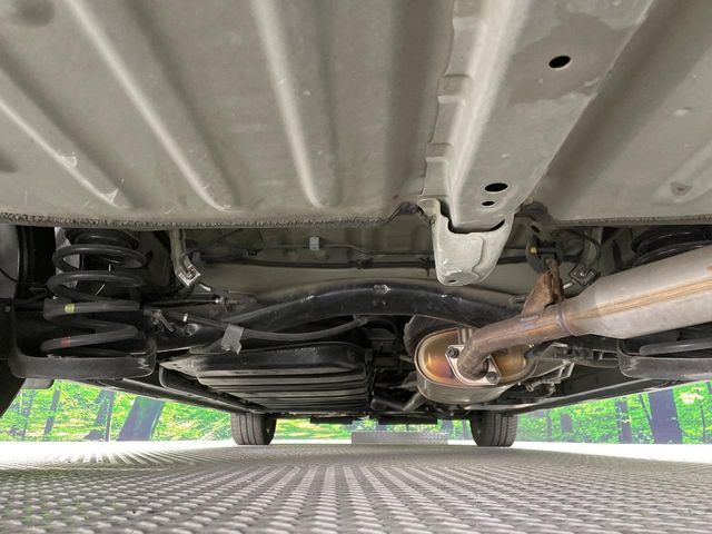 TOYOTA NOAH HYBRID 2018 Image 31