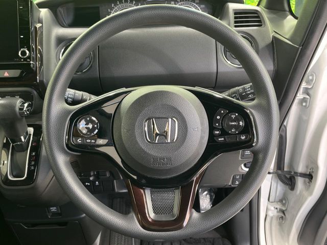 HONDA N BOX CUSTOM 2022 Image 31