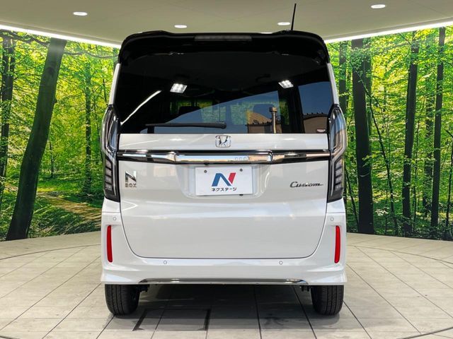 HONDA N BOX CUSTOM 2022 Image 31