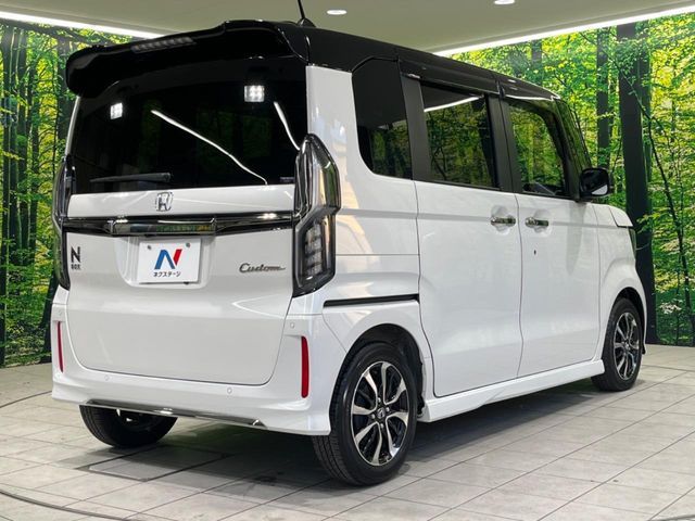 HONDA N BOX CUSTOM 2022 Image 31