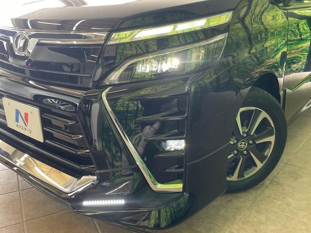 TOYOTA VOXY 2019 Image 31