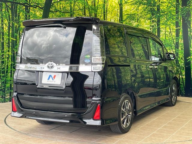TOYOTA VOXY 2019 Image 31