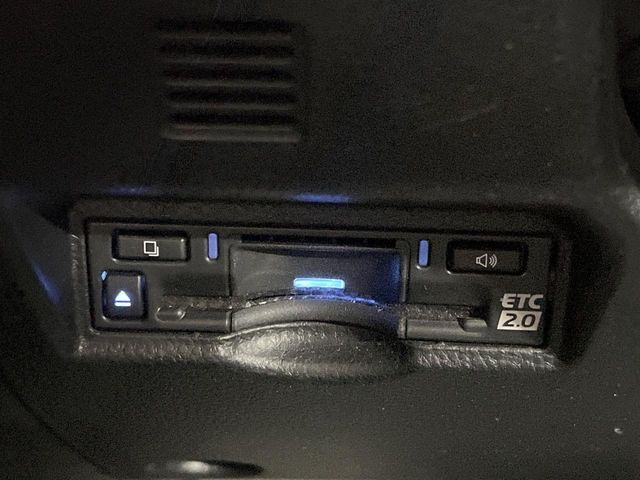 TOYOTA NOAH HYBRID 2023 Image 31