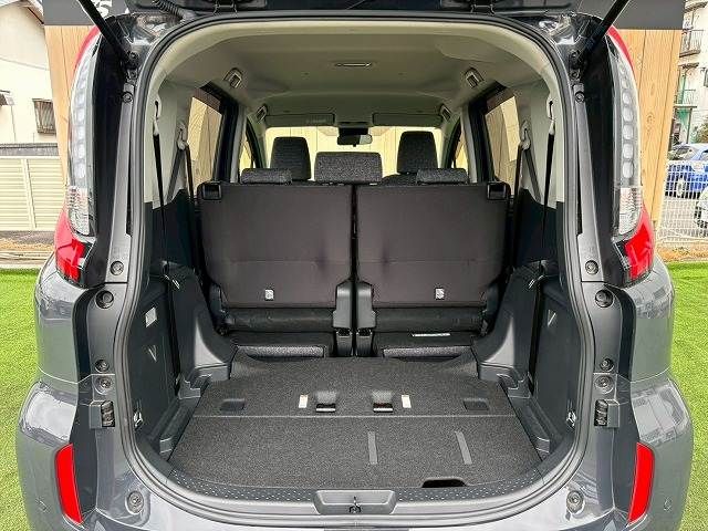 TOYOTA SIENTA HYBRID 2022 Image 31