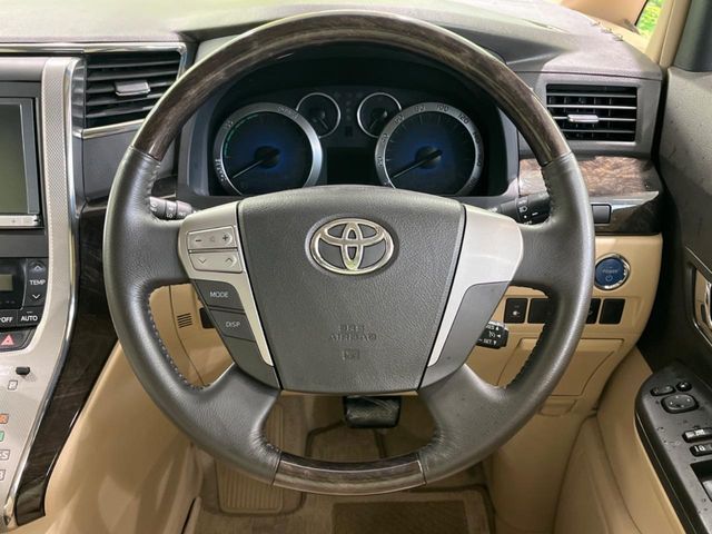 TOYOTA VELLFIRE  HYBRID 4WD 2014 Image 31