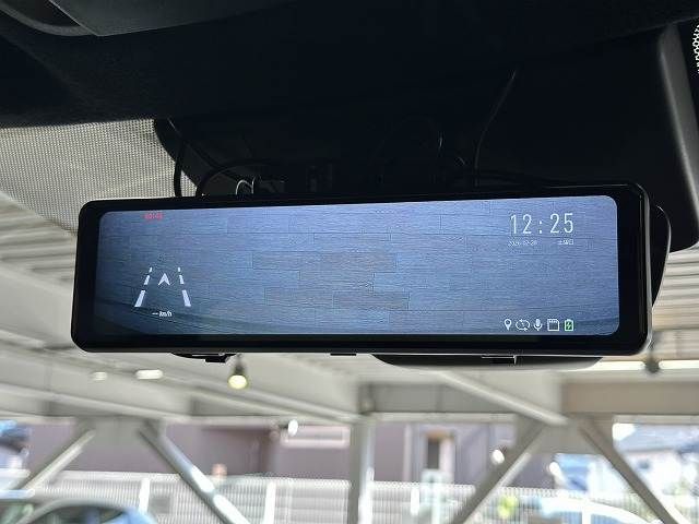 TOYOTA COROLLA CROSS HYBRID 2024 Image 31