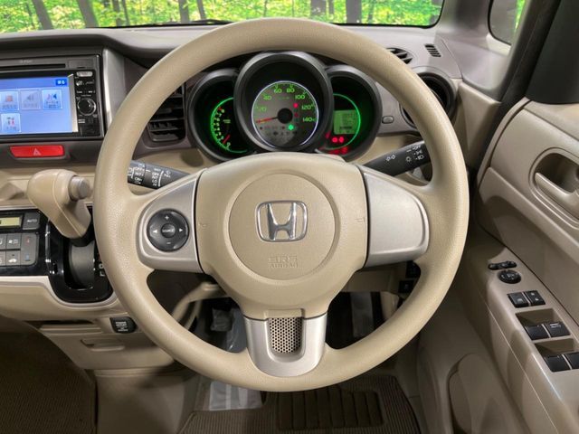 HONDA N BOX 2013 Image 31