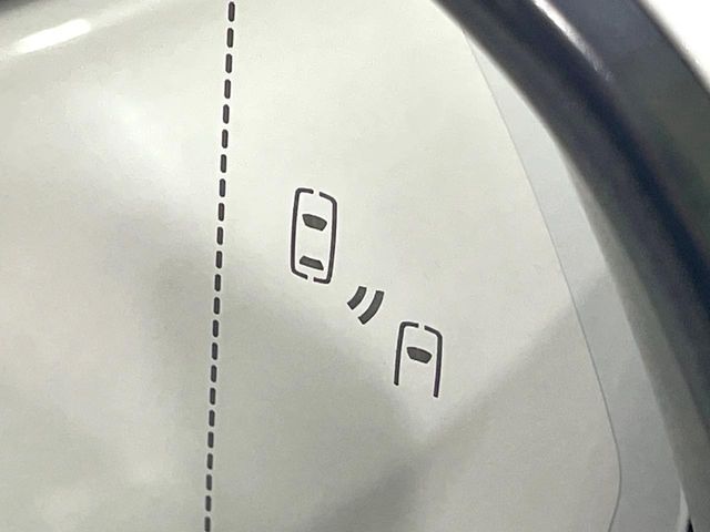 TOYOTA LEXUS NX300 2017 Image 31