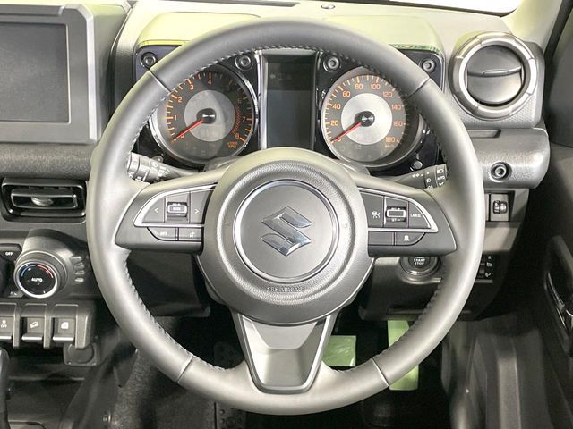 SUZUKI JIMNY NOMADE 2026 Image 31