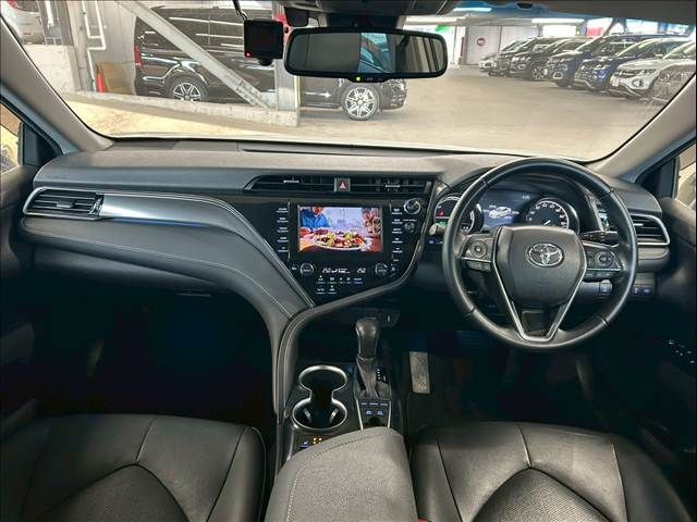 TOYOTA CAMRY HYBRID 2019 Image 31