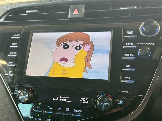 TOYOTA CAMRY HYBRID 2019 Image 31