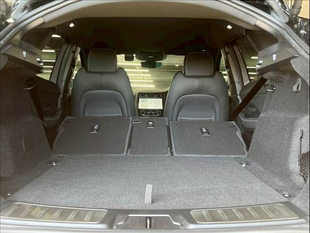 JAGUAR E-PACE 2024 Image 31