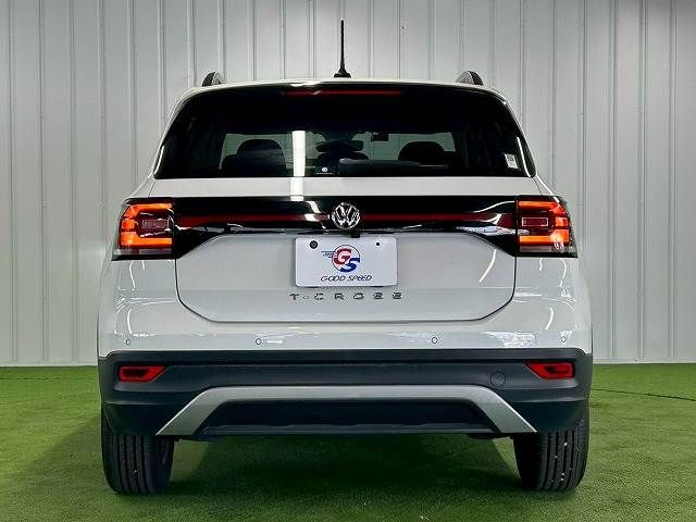 VOLKSWAGEN T-CROSS 2020 Image 31