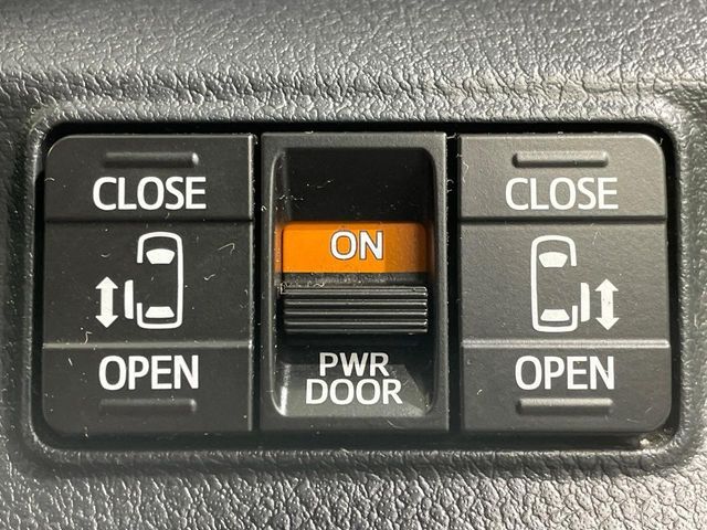 TOYOTA SIENTA HYBRID 2017 Image 31