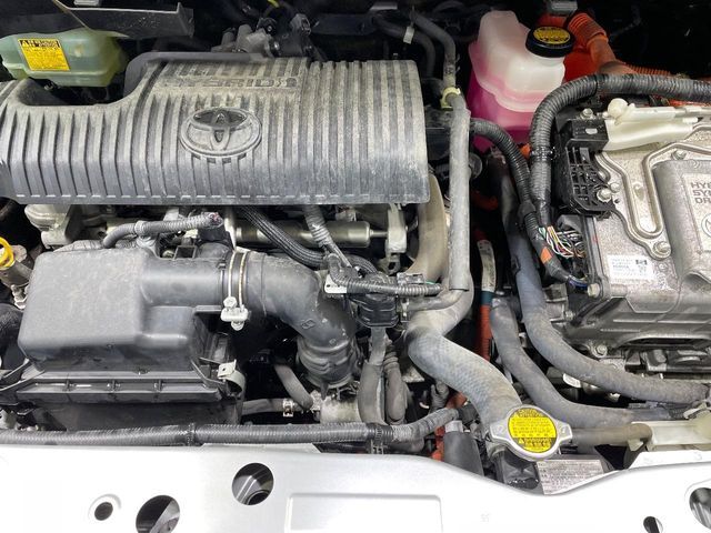 TOYOTA SIENTA HYBRID 2017 Image 31