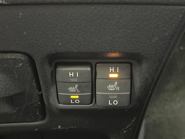 TOYOTA NOAH HYBRID 2015 Image 31