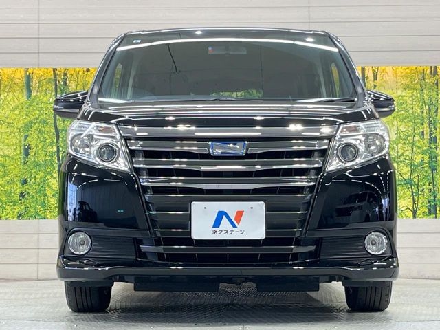 TOYOTA NOAH HYBRID 2015 Image 31