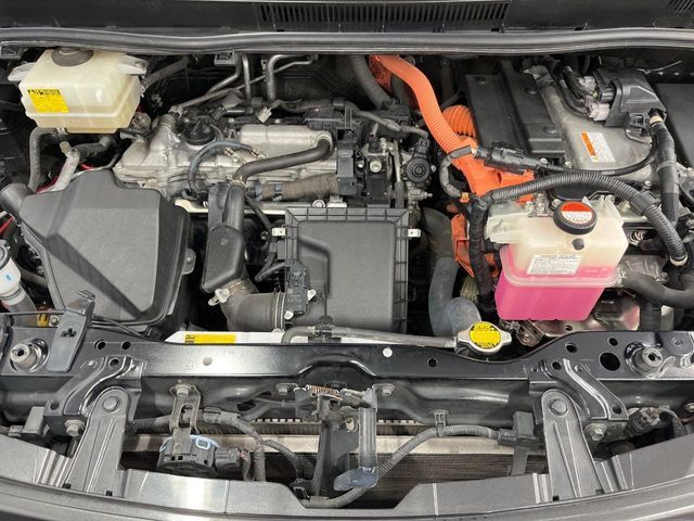 TOYOTA NOAH HYBRID 2015 Image 31