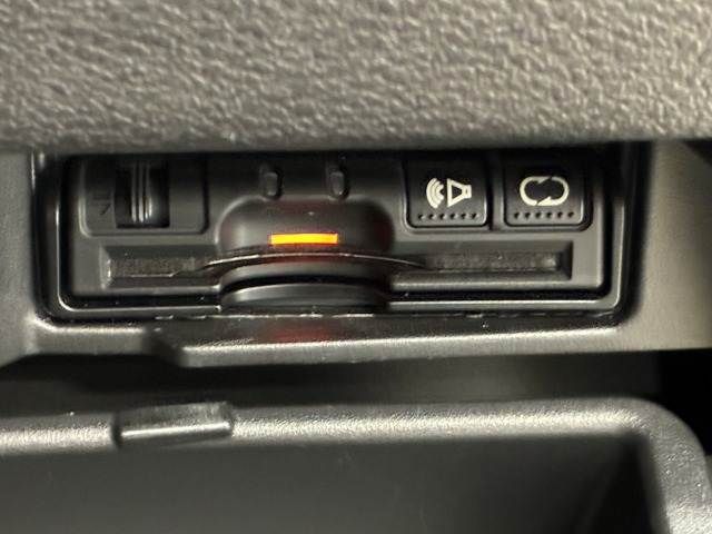 NISSAN SERENA  S-HYBRID 2017 Image 31