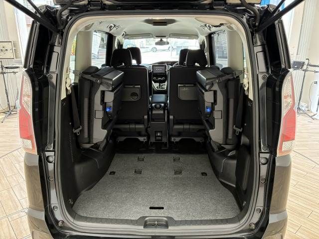 NISSAN SERENA  S-HYBRID 2017 Image 31