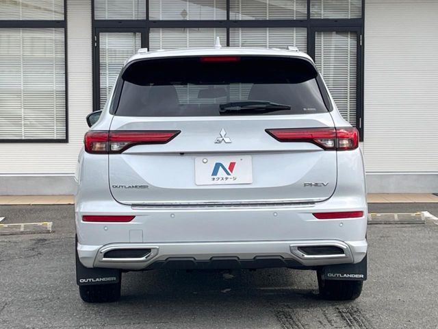 MITSUBISHI OUTLANDER PHEV 2022 Image 31