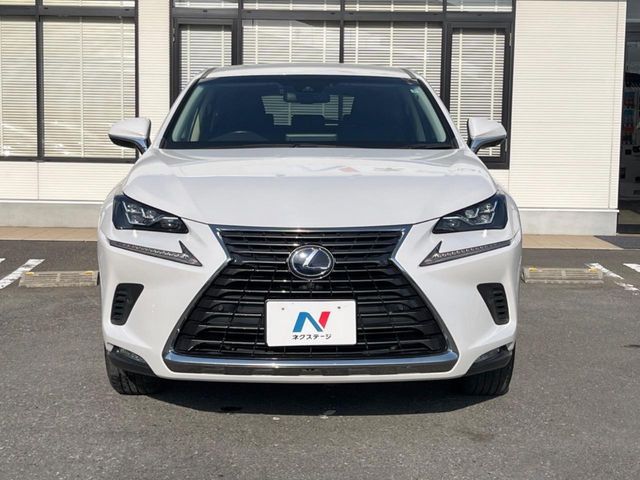 TOYOTA LEXUS NX300H 2018 Image 31