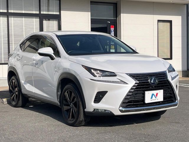 TOYOTA LEXUS NX300H 2018 Image 31
