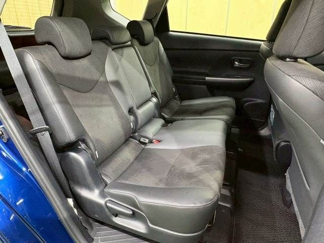 TOYOTA PRIUS ALPHA 2015 Image 31