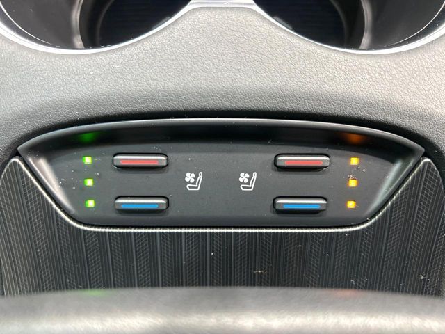 TOYOTA HARRIER HYBRID 2023 Image 31