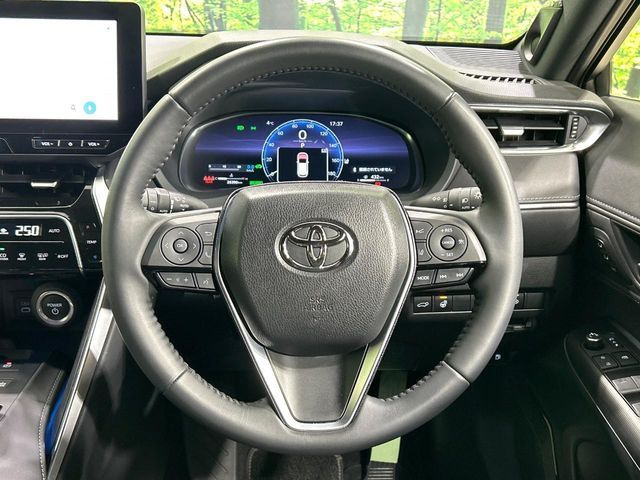TOYOTA HARRIER HYBRID 2023 Image 31
