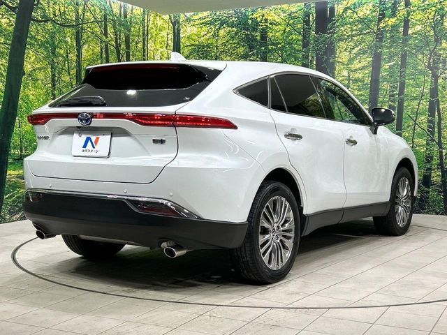 TOYOTA HARRIER HYBRID 2023 Image 31