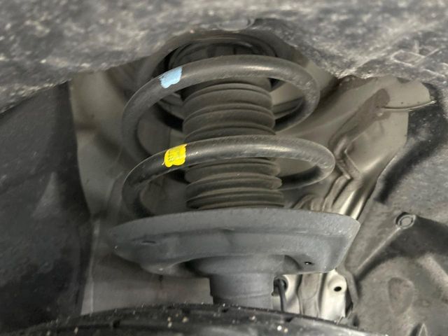 TOYOTA HARRIER HYBRID 2023 Image 31