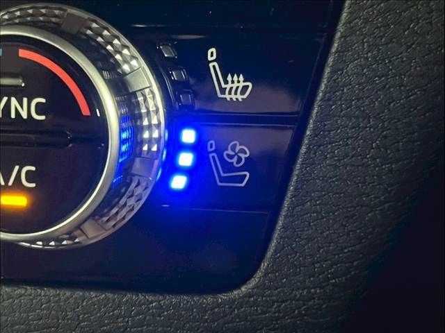 MITSUBISHI OUTLANDER PHEV 2025 Image 31