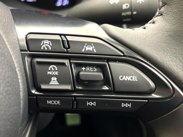 TOYOTA YARIS CROSS HYBRID 2025 Image 31