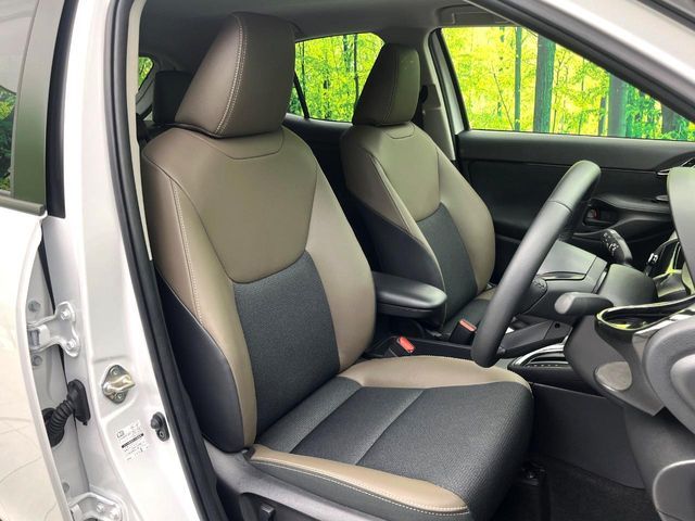 TOYOTA YARIS CROSS HYBRID 2025 Image 31