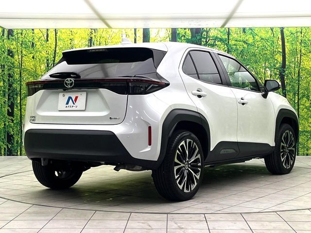 TOYOTA YARIS CROSS HYBRID 2025 Image 31