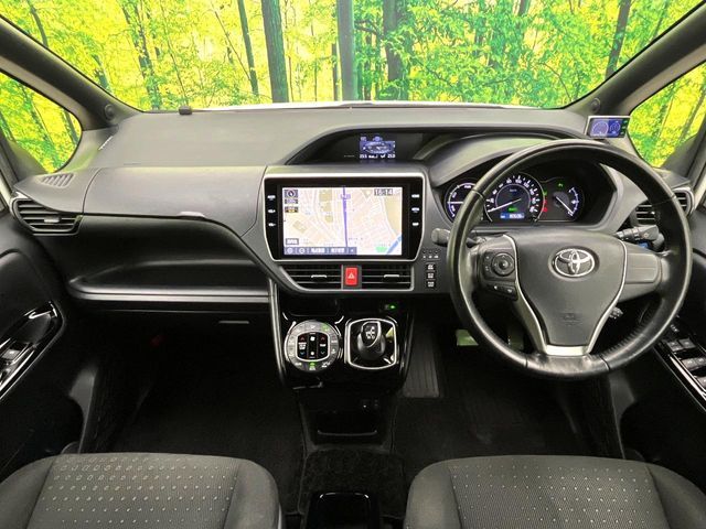 TOYOTA NOAH HYBRID 2019 Image 31