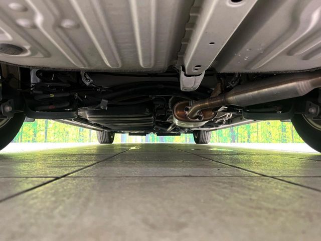 TOYOTA NOAH HYBRID 2019 Image 31